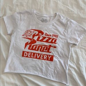Toy Story Pizza Planet white cropped tee (small)